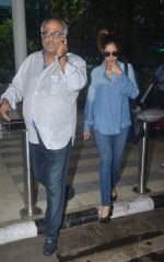 Boney Kapoor snapped at airport on 20th Sept 2015